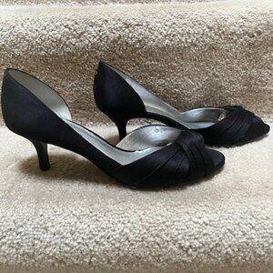 Open Toe Black Vianni Collection Dress Shoes Size 9